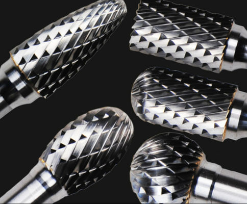 เครื่องลูกปืนโรตารีทังสเตนคาร์ไบด์เสี้ยนทรงกรวยต้นไม้ต้านทานการสึกหรอ